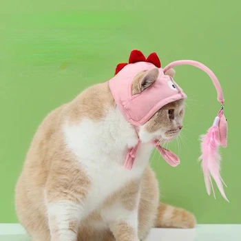 Az új fej tollat visel Vicces macskák bot Kreatív kis dinoszaurusz szürke Nagy szemű hal Macska Önhi játék