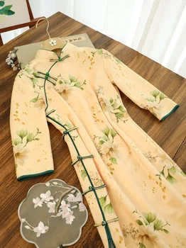 2023 Új sárga kínai stílusú Cheongsam velúr 3/4 ujjú vékony ruha party esküvői jelmezek alkalmi ruha S-től XXL-ig